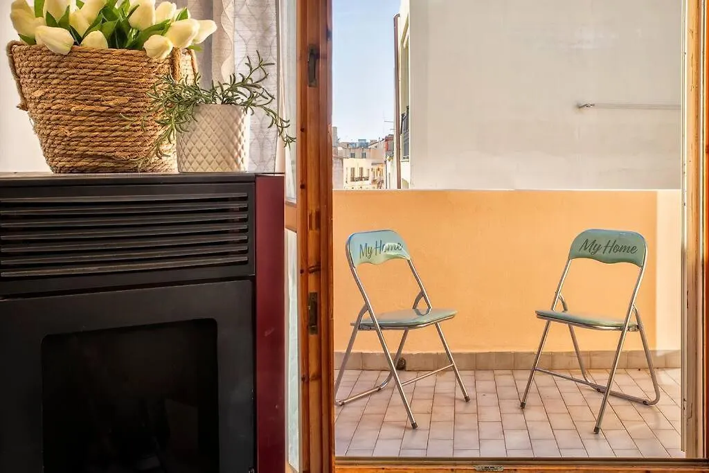 White Lilium Apartment Αλγκέρο 0*,  Ιταλία