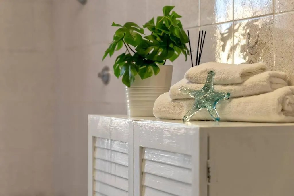 White Lilium Apartment Αλγκέρο Ιταλία